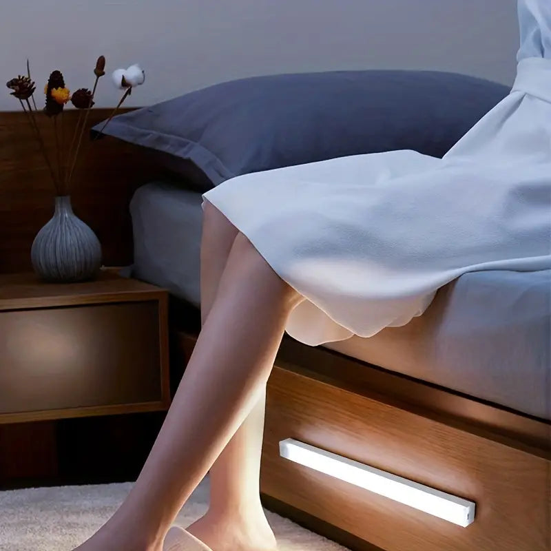 Trådlös LED-nattlampa med rörelsesensor för trappor